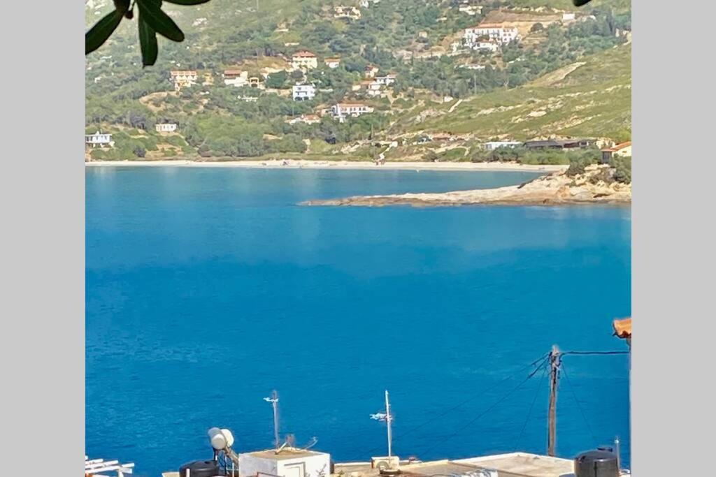 Πέτρινη αυλή, Αρμενιστης Ικαρια Βίλα Αρμενιστής Εξωτερικό φωτογραφία